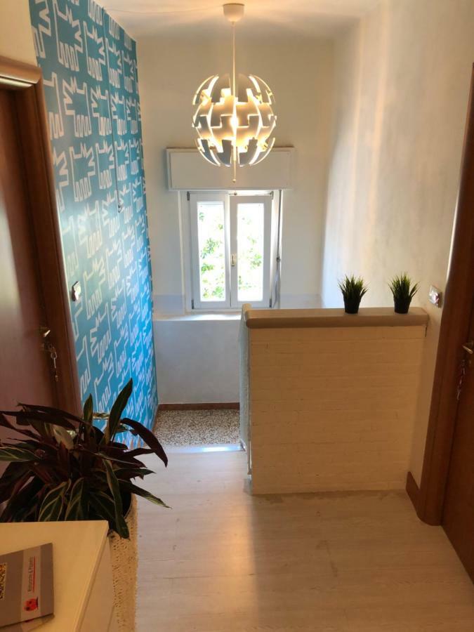 Irides Rooms A Un Passo Dai Parchi Divertimento Лацизе Экстерьер фото